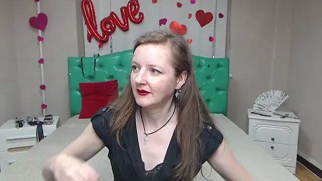 MeganPirs online show from 04.16.26