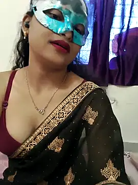 Snapshot of Sweet_Cpl_ chatting on 06.24.26 Sweet Cpl online show from 06.24.26