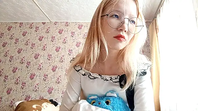 SoniqBliss online show from 03.03.26