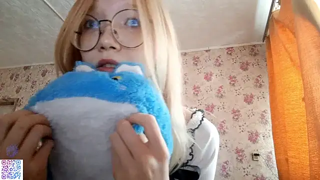 SoniqBliss online show from 03.08.26