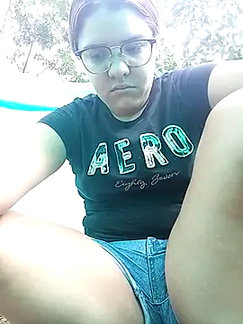 single kitten online show from 03.04.26