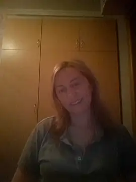 Snapshot of ChristinaYork chatting on 04.21.26 ChristinaYork online show from 04.21.26