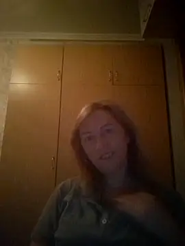 Snapshot of ChristinaYork chatting on 04.26.26 ChristinaYork online show from 04.26.26