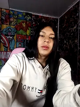 charlottte wh online show from 04.15.26