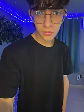 noah millerx online show from 04.01.26