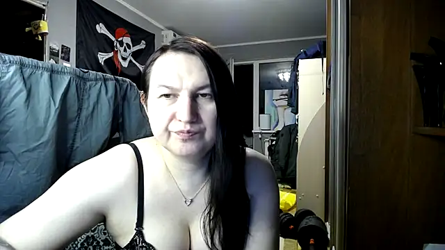 EvaBeautyXx online show from 03.30.26