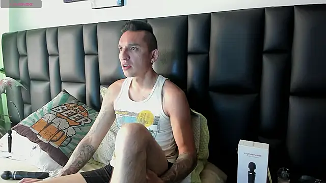 Mike Waters online show from 04.12.26