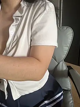 Snapshot of Ab324- chatting on 03.28.26 Ab324- online show from 03.28.26