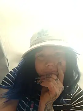 fragilexxx online show from 04.14.26