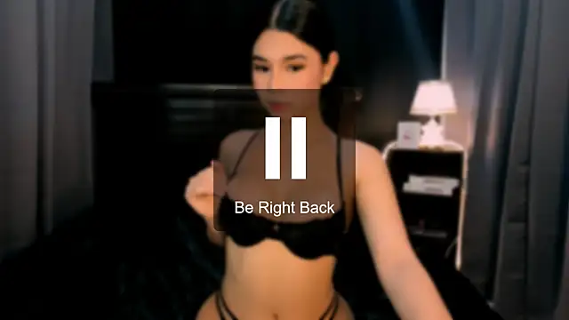 Snapshot of azumi_suzako chatting on 06.17.26 azumi suzako online show from 06.17.26