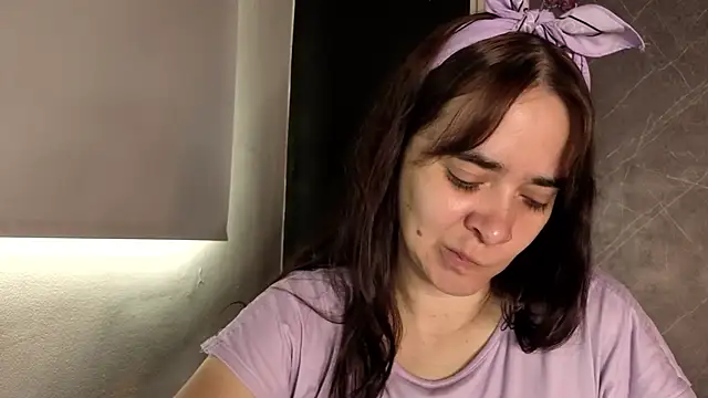  VALERIAGOMEZ online show from 06.17.26