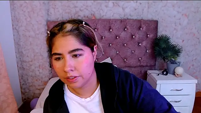 Sofiazaf  online show from 03.20.26