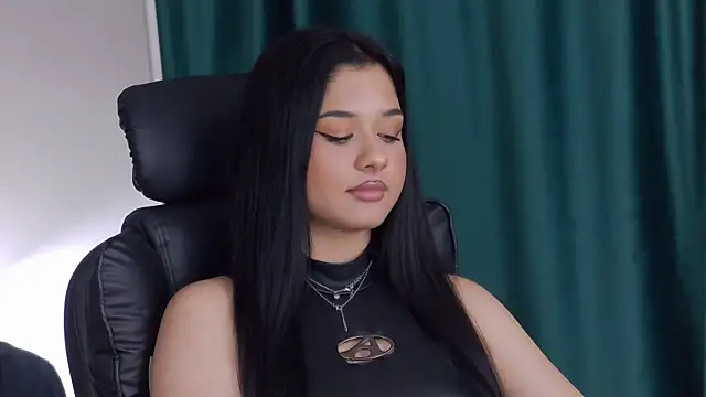 MissNaomiBelle online show from 07.03.26