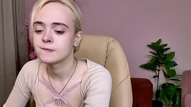 Bambi Bloom online show from 03.26.26