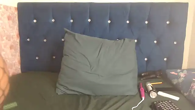 CURVYBOOTYLICIOUS88 online show from 05.31.26