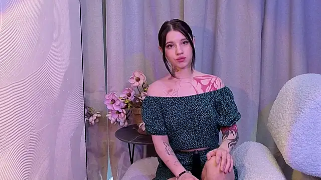 Snapshot of sugal_lady chatting on 02.27.26 sugal lady online show from 02.27.26