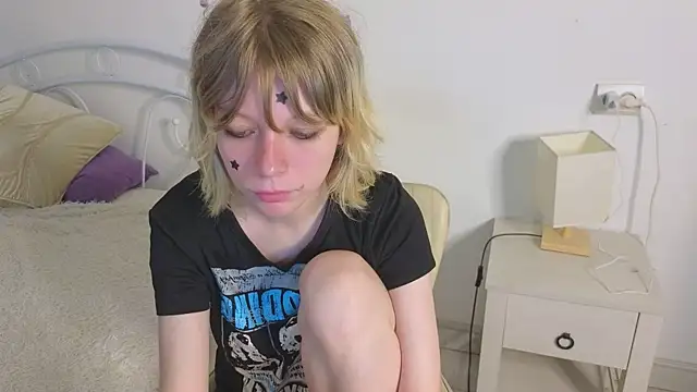 MollySally online show from 06.16.26