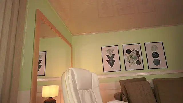 MandyCollins online show from 04.06.26