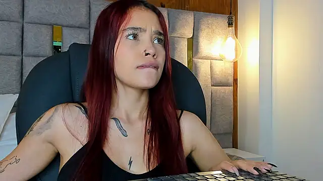 Snapshot of camilaa_smith_ chatting on 02.27.26 camilaa smith online show from 02.27.26