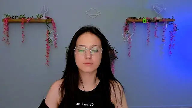 naomi fox1921 online show from 05.12.26