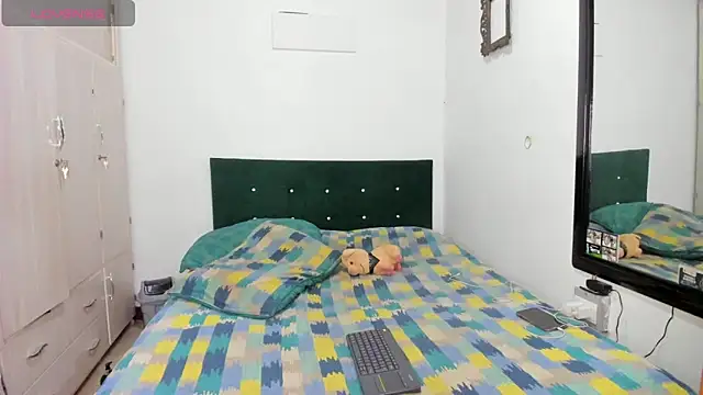 Snapshot of Jean_And_PaulXL chatting on 03.29.26 Jean And PaulXL online show from 03.29.26