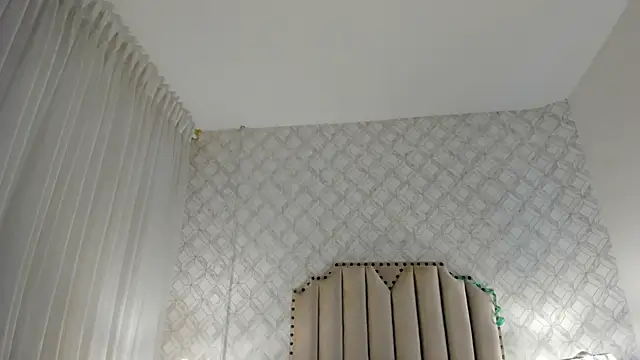 mika doll online show from 03.18.26