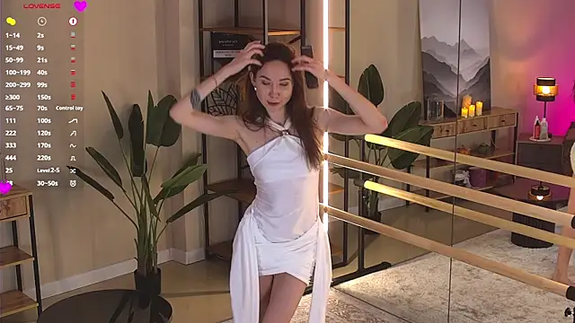 EmilyGray   online show from 07.04.26