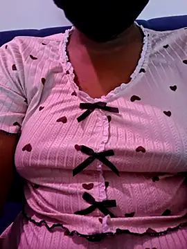 Snapshot of mithratamil chatting on 04.25.26 mithratamil online show from 04.25.26