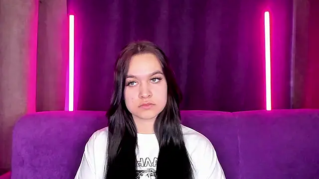 Snapshot of AishaTempt chatting on 02.27.26 AishaTempt online show from 02.27.26