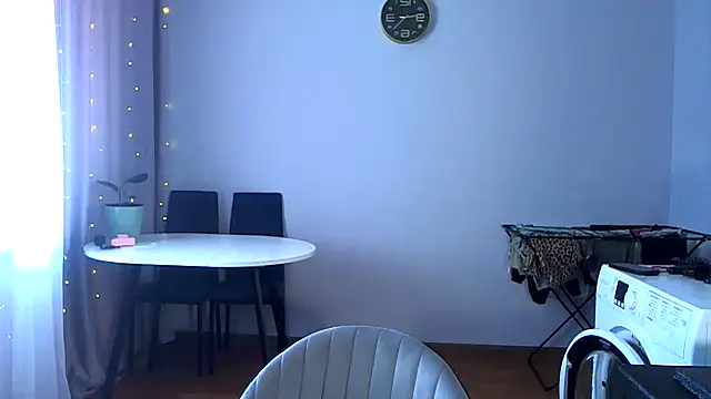 imvika online show from 06.18.26