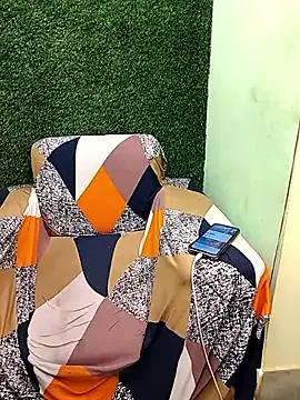 Tinaa baby online show from 04.25.26