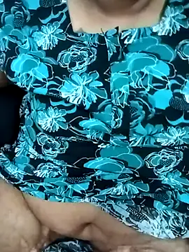 Snapshot of deepika-mallus chatting on 05.03.26 deepika-mallus online show from 05.03.26