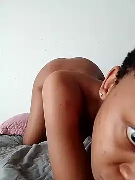 thesweetpea online show from 04.28.26