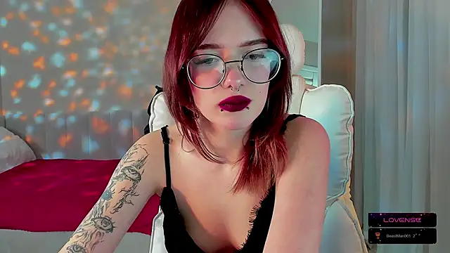 Marika Degas online show from 03.10.26