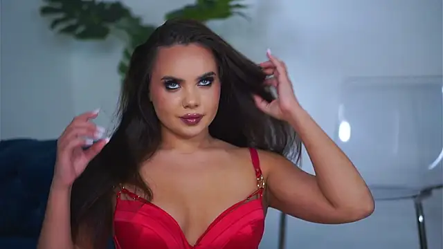 Ashlee Angel online show from 04.13.26