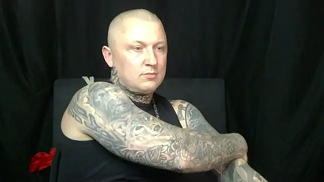 Snapshot of devilWithTats chatting on 06.15.26 devilWithTats online show from 06.15.26