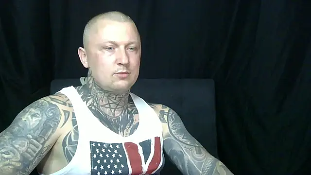 Snapshot of devilWithTats chatting on 06.18.26 devilWithTats online show from 06.18.26