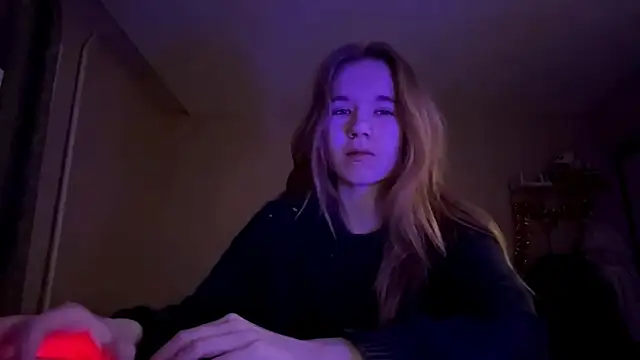 LeomaJee online show from 04.05.26