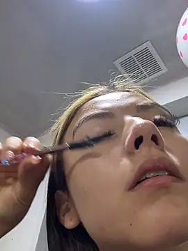   Nahomy online show from 03.06.26