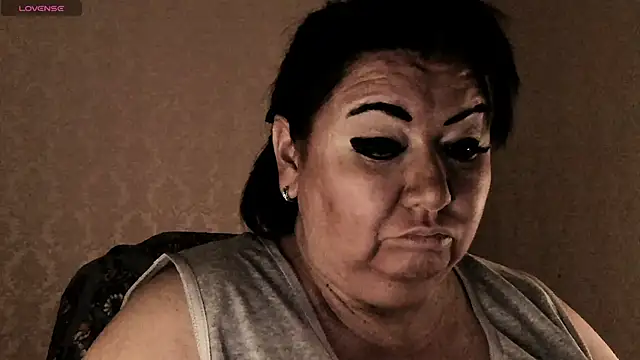 Snapshot of EroticaX chatting on 02.28.26 EroticaX online show from 02.28.26