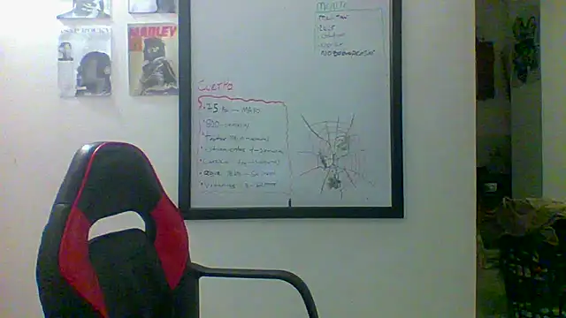 Snapshot of charles_king chatting on 05.13.26 charles king online show from 05.13.26