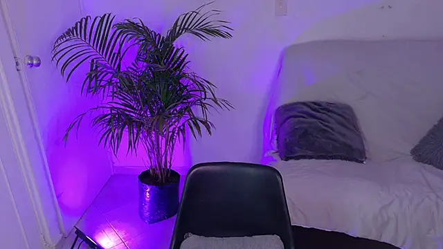 Snapshot of Valeriaa_cruz chatting on 07.23.26 Valeriaa cruz online show from 07.23.26