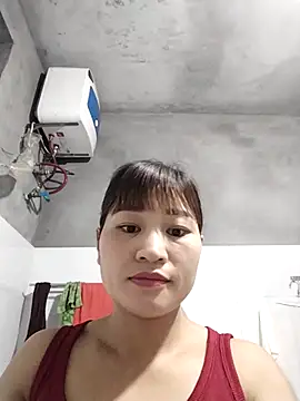 Lilinn  online show from 04.19.26
