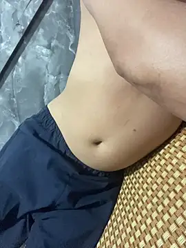 hoang15075 online show from 04.25.26