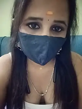 Snapshot of Tamil_Rani- chatting on 06.25.26 Tamil Rani- online show from 06.25.26