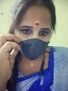 Snapshot of Tamil_Rani- chatting on 07.04.26 Tamil Rani- online show from 07.04.26
