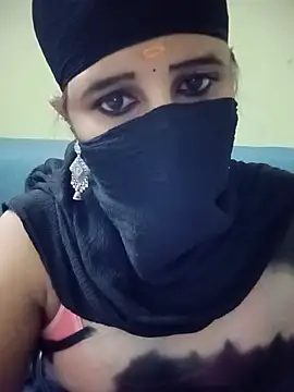 Snapshot of Tamil_Rani- chatting on 07.11.26 Tamil Rani- online show from 07.11.26