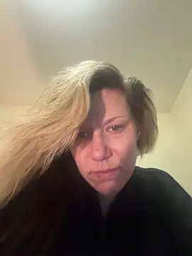 Darkcrowncouple online show from 03.12.26