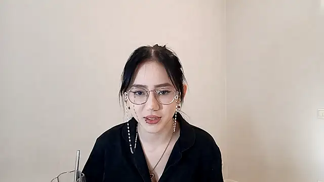 SolvedGlobe online show from 04.23.26