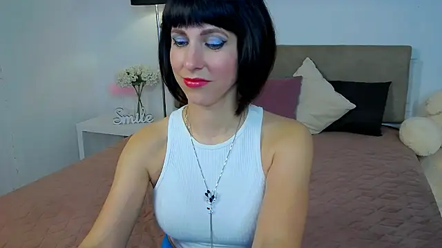 Snapshot of HeidieRaven chatting on 04.25.26 HeidieRaven online show from 04.25.26